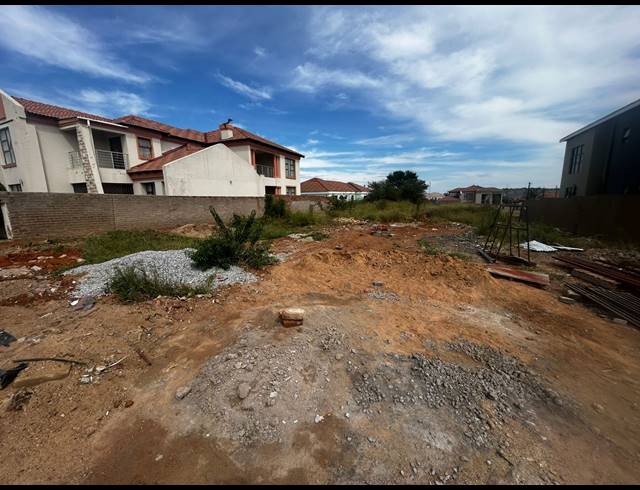 600M² VACANT LAND FOR SALE IN SERALA VIEW